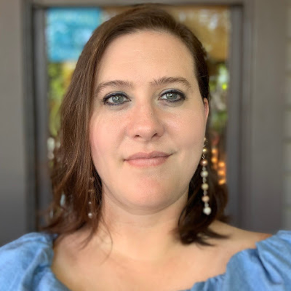 Meet your Posher, Leah